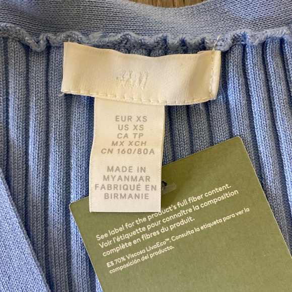 H&M sweater cardigan - Picture 2 of 3